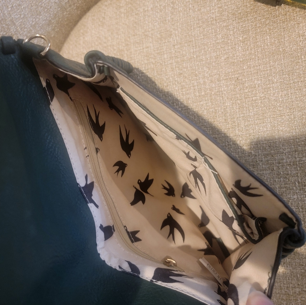 Francesca's dark green clutch - Picture 2 of 4